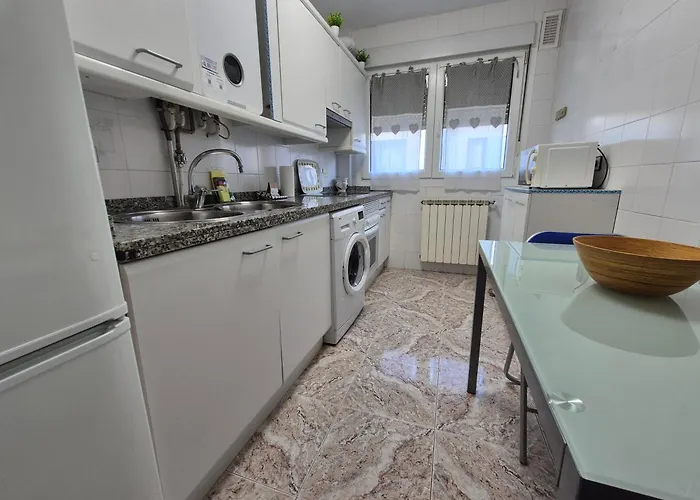 1a125 Comodo Apto Con Garaje By R2r Consulting Διαμέρισμα